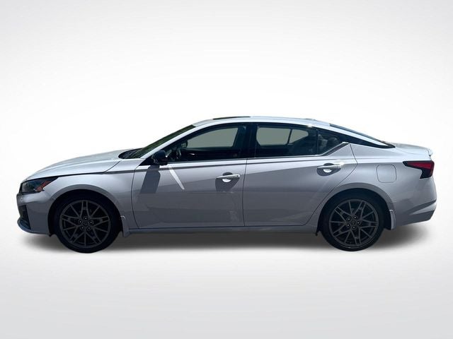2024 Nissan Altima 2.0 SR