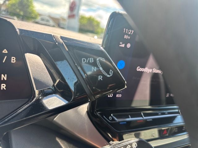 2023 Volkswagen ID.4 Pro
