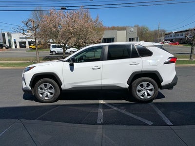 2024 Toyota RAV4 LE