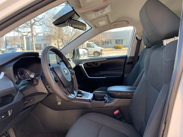 2021 Toyota RAV4 Hybrid LE