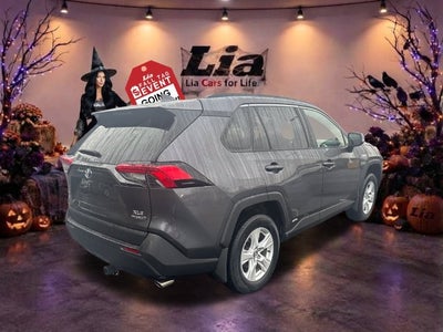 2020 Toyota RAV4 Hybrid XLE