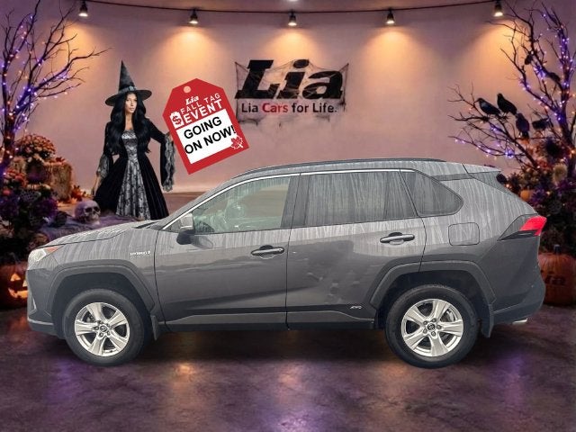 2020 Toyota RAV4 Hybrid XLE