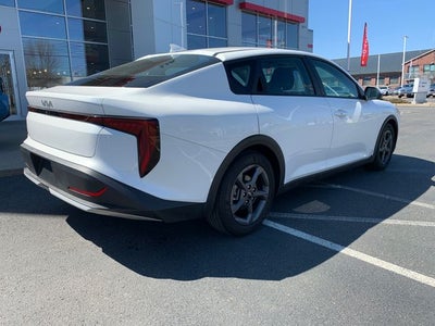 2025 Kia K4 LXS