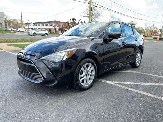 2017 Toyota Yaris iA Base