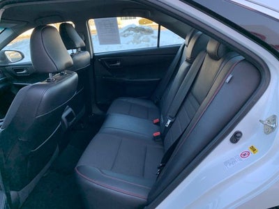 2016 Toyota Camry SE