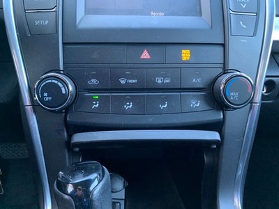 2016 Toyota Camry SE