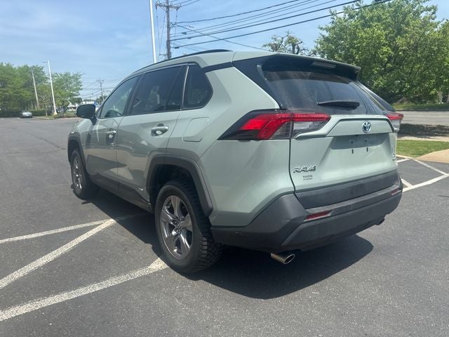 2022 Toyota RAV4 Hybrid XLE