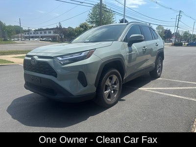 2022 Toyota RAV4 Hybrid XLE