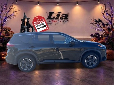 2025 Nissan Rogue SV