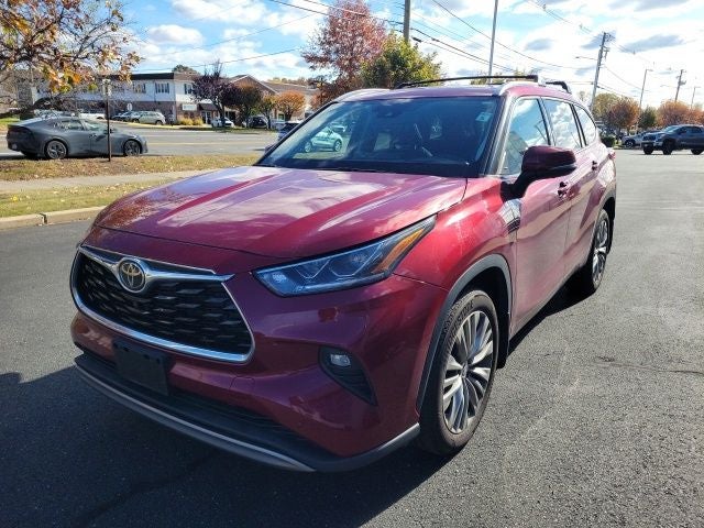 2022 Toyota Highlander Platinum