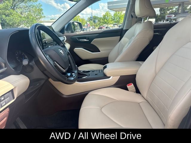 2021 Toyota Highlander Hybrid XLE