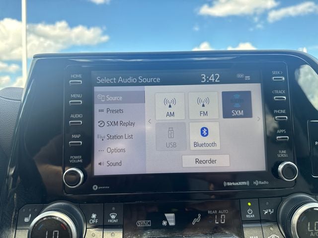 2021 Toyota Highlander Hybrid XLE