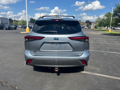 2021 Toyota Highlander Hybrid XLE