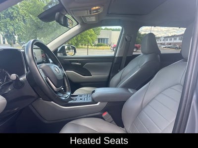 2022 Toyota Highlander XLE