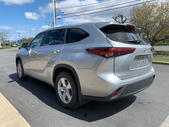 2025 Toyota Highlander LE AWD