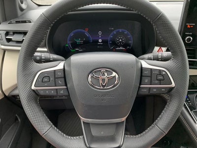 2025 Toyota Sienna Limited 7 Passenger