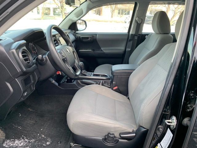 2017 Toyota Tacoma SR