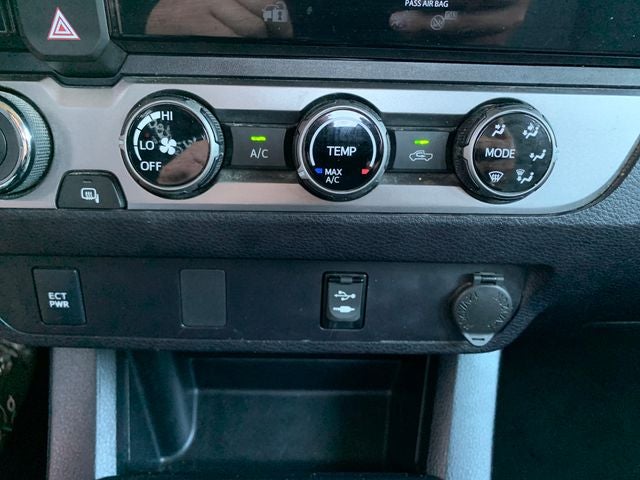 2018 Toyota Tacoma SR