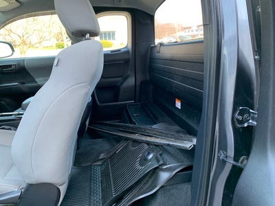 2018 Toyota Tacoma SR