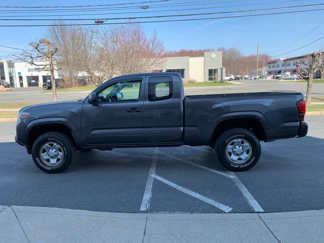 2018 Toyota Tacoma SR