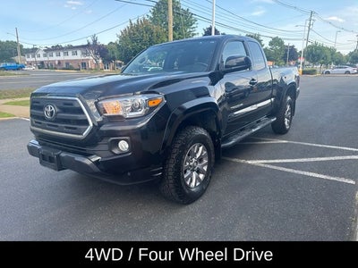2017 Toyota Tacoma SR5 V6