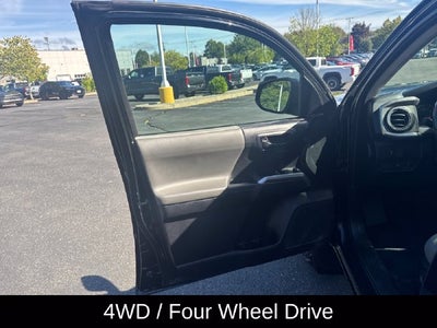 2020 Toyota Tacoma SR5 V6
