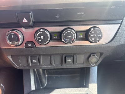 2020 Toyota Tacoma SR5 V6