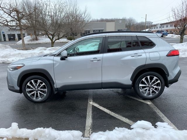 2023 Toyota Corolla Cross XLE