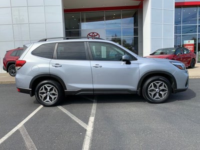 2021 Subaru Forester Premium