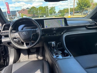 2025 Toyota Crown Signia XLE