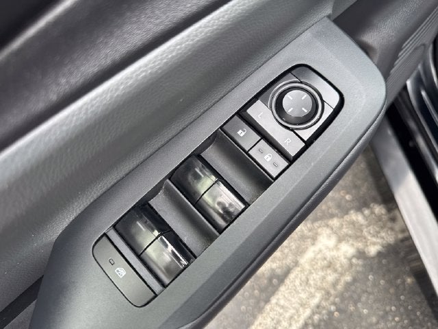 2023 Toyota Prius LE