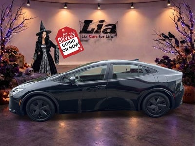 2023 Toyota Prius LE