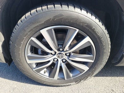 2021 Toyota Venza LE