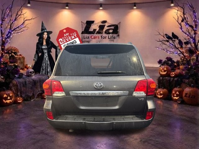 2014 Toyota Land Cruiser Base