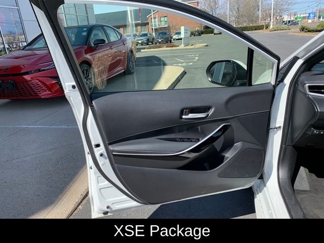 2023 Toyota Corolla Hatchback XSE