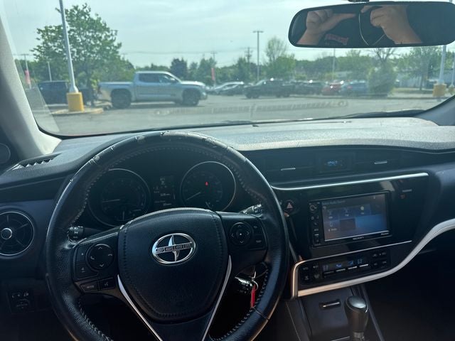 2016 Scion iM Base