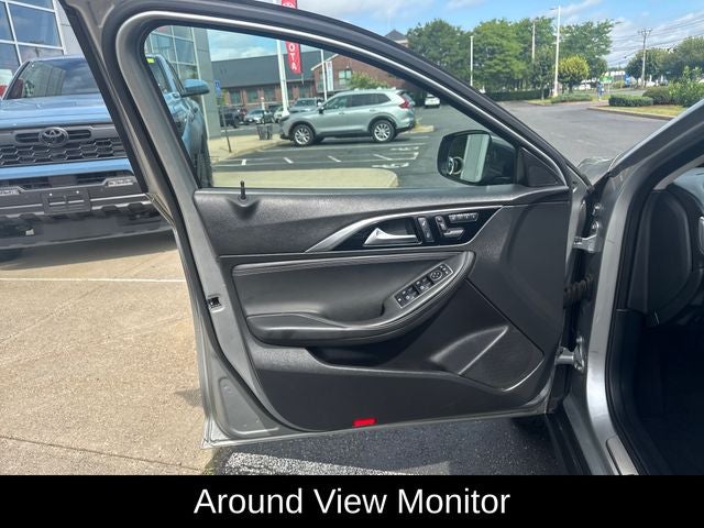 2019 INFINITI QX30 LUXE
