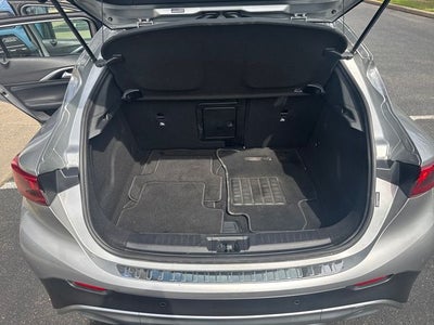 2019 INFINITI QX30 LUXE