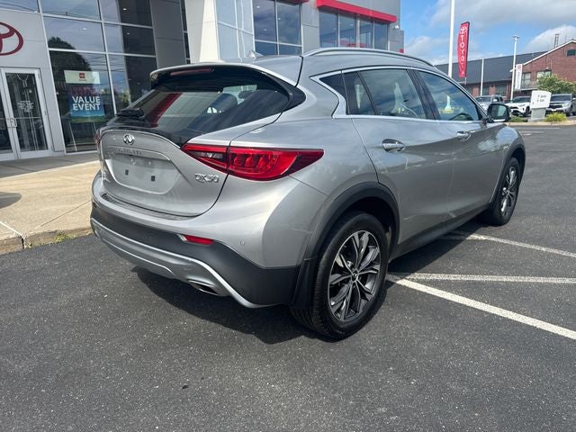 2019 INFINITI QX30 LUXE