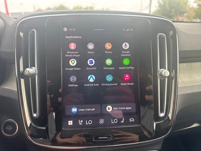2023 Volvo XC40 B5 Plus Bright Theme